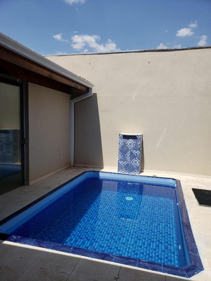 Villa Casa Temporada Olimpia 8 Pessoas Com Piscina Extérieur photo